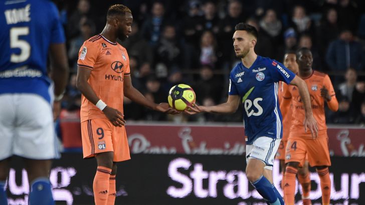 מוסא דמבלה ואדריאן תומאסון