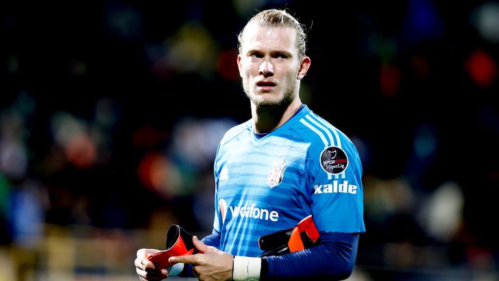 לוריס קאריוס