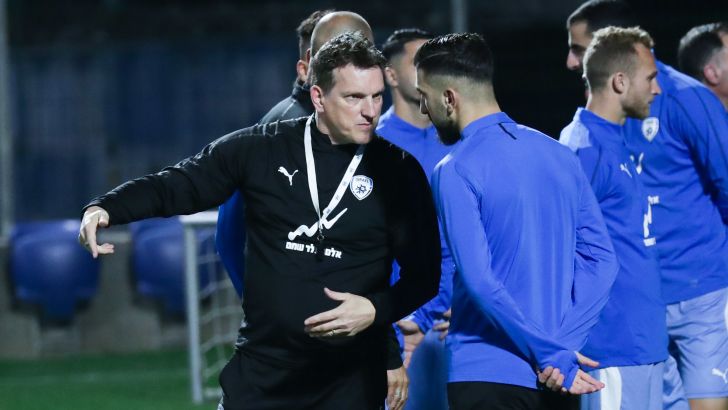 אנדי הרצוג, מואנס דאבור