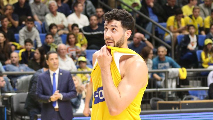 אנג'לו קלויארו