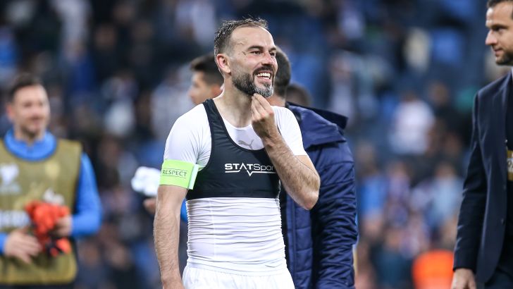 ביברס נאתכו