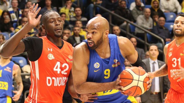 אלכס טיוס וטאליב זאנה