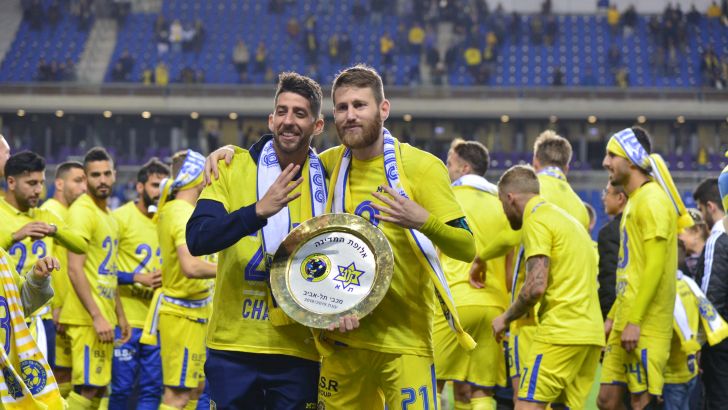 ייני ומיכה חוגגים אליפות רביעית