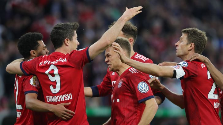 שחקני באיירן מינכן חוגגים