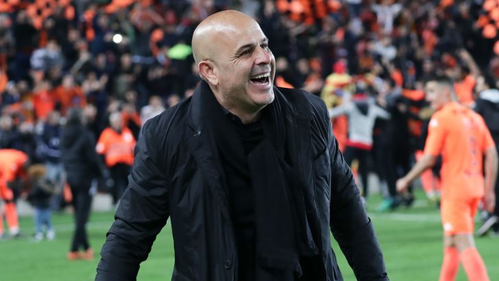 יוסי אבוקסיס