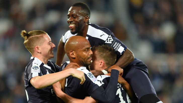 שחקני בורדו חוגגים