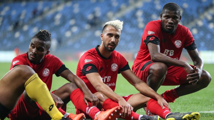 לוסיו, אליאל פרץ