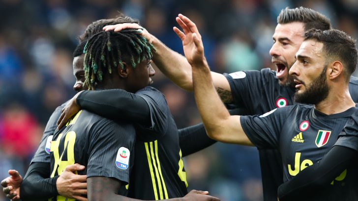 שחקני יובה חוגגים עם קן