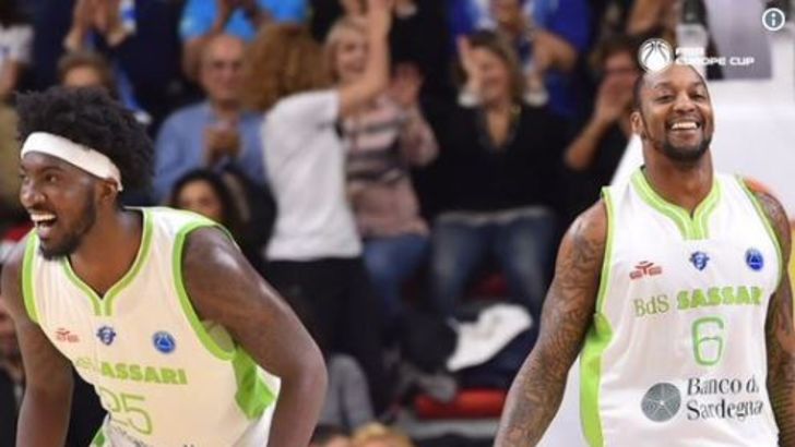 שחקני ססארי חוגגים