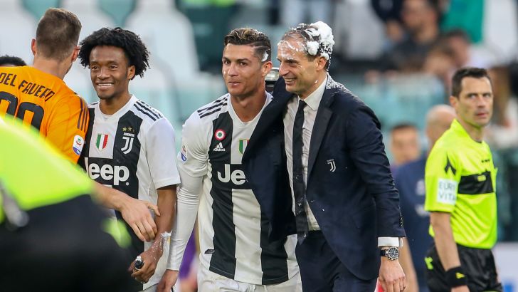 יובנטוס חוגגת סקודטו