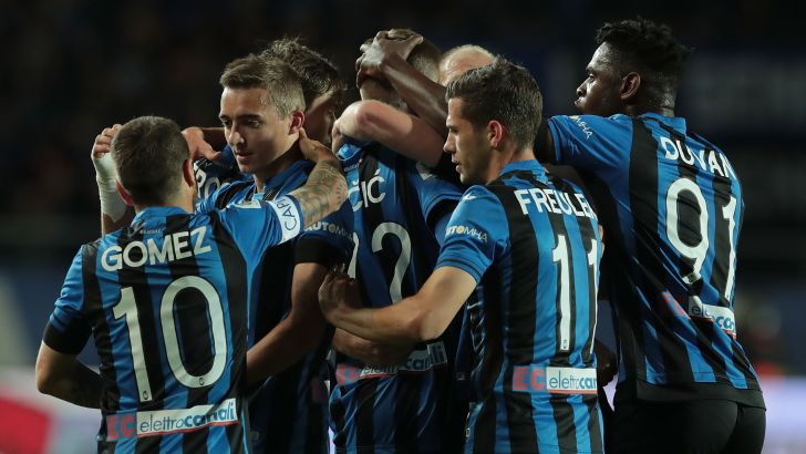 שחקני אטאלנטה חוגגים