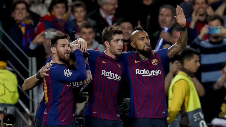 שחקני ברצלונה חוגגים