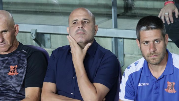 יוסי אבוקסיס, אורי גוטמן, יעקב אסייג