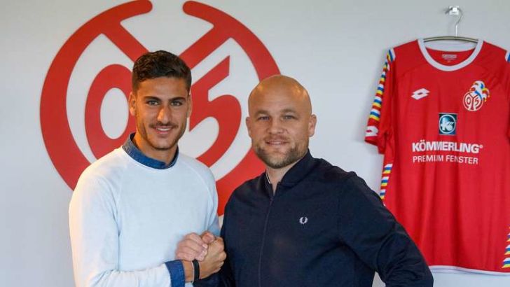 עומר חנין מוצג במיינץ