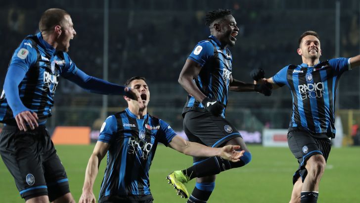 שחקני אטאלנטה חוגגים