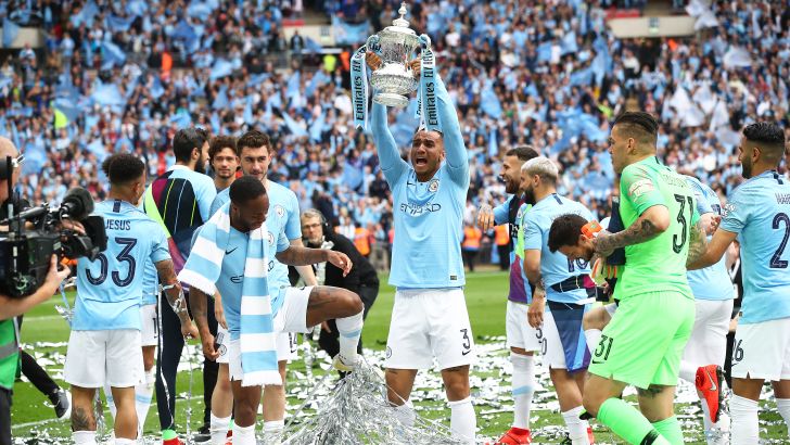 מנצ'סטר סיטי חוגגת