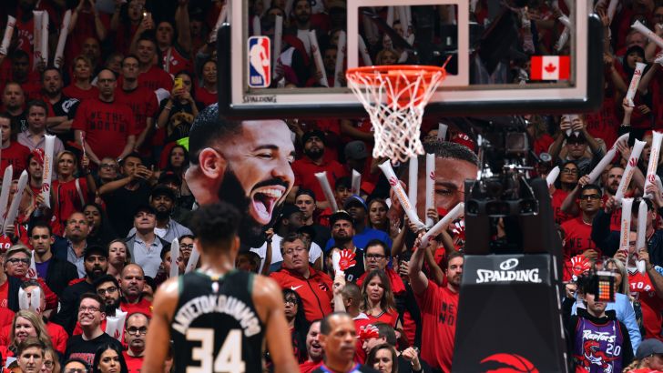 יאניס אנטטקומפו דרייק