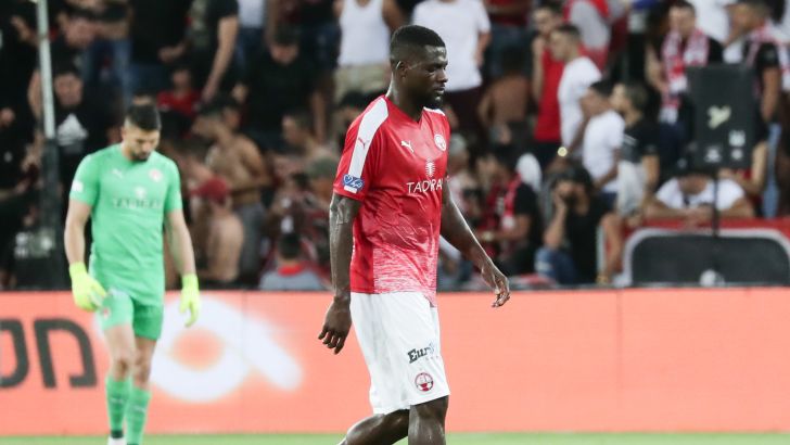 ג'ון אוגו, אריאל הרוש