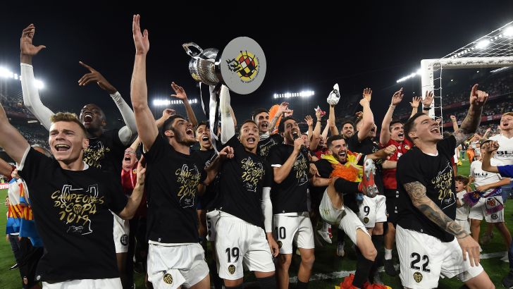 ולנסיה זוכה בגביע