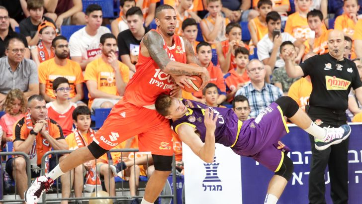 איגור קולושוב