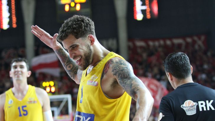 סקוטי ווילבקין, ג'ייק כהן