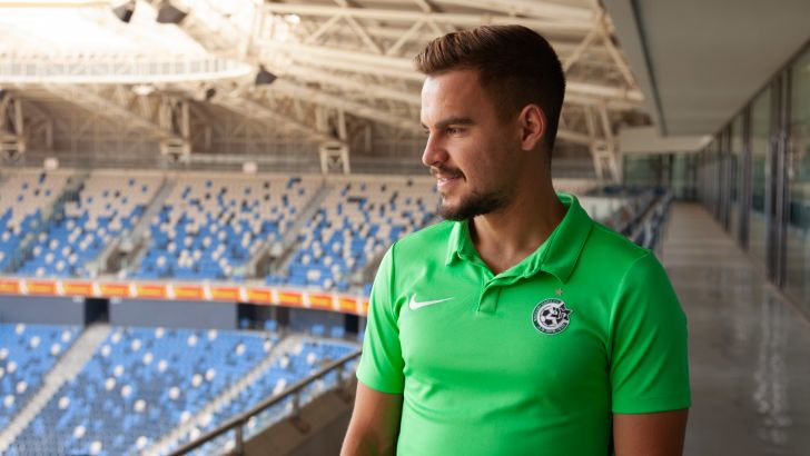 מקסים פלקושצ'נקו