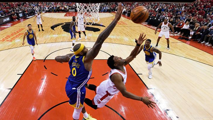 דימרקוס קאזינס, קייל לאורי