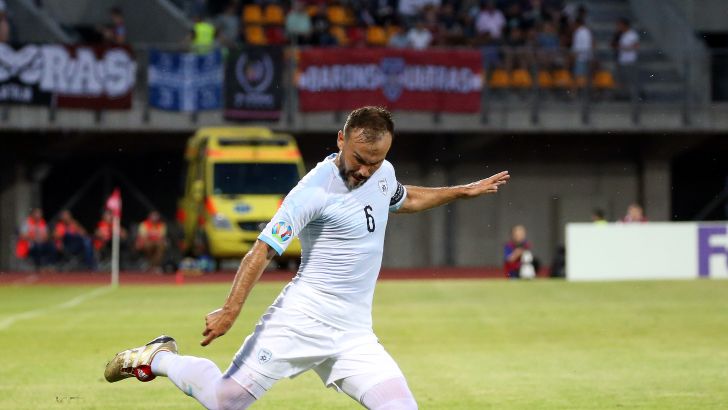 ביברס נאתכו