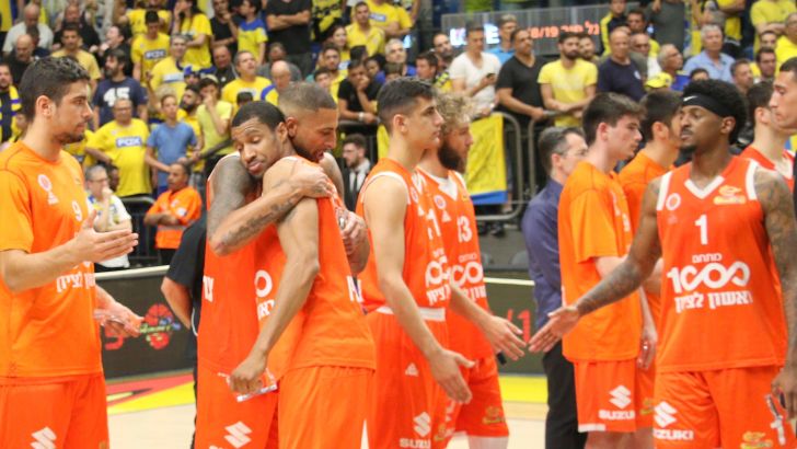 שחקני מכבי ראשל"צ