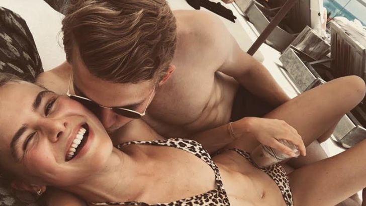 מתיאס דה ליכט, אניקי מולנאר