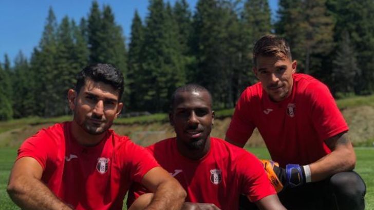 דודי תירם, רומאריו פירס