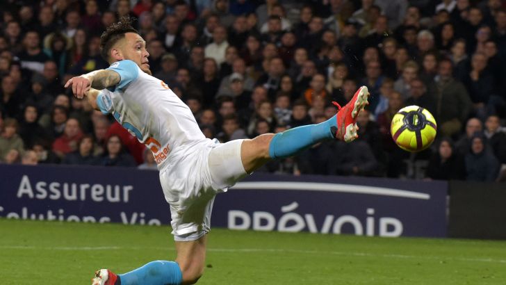 לוקאס אוקמפוס