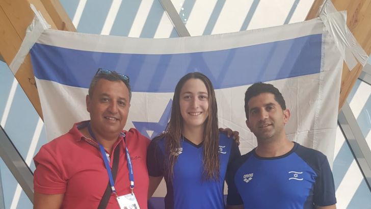 לירן וקנין, אביב ברזלי, סימון דוידסון