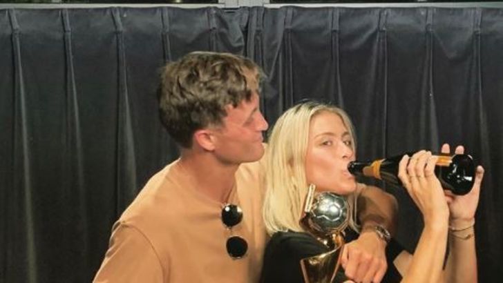 ארון שוינפלד, אביגיל דלקמפר