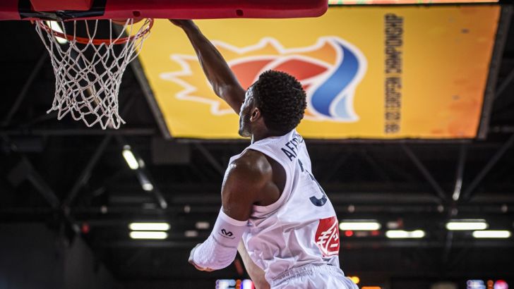 דילן אפו-מאמא