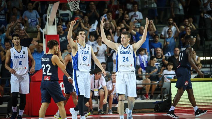 נבחרת העתודה חוגגת עלייה לגמר