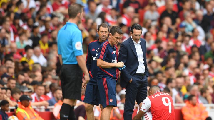 אונאי אמרי, אלכסנדר לקאזט