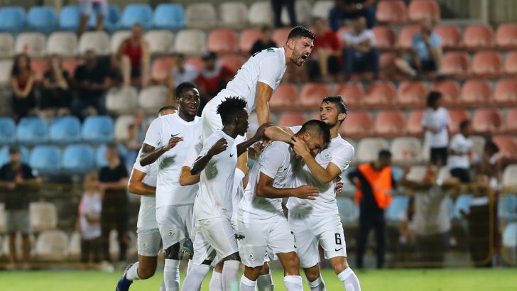 שחקני מ.ס. אשדוד חוגגים