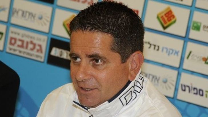 עמוס מנסדורף