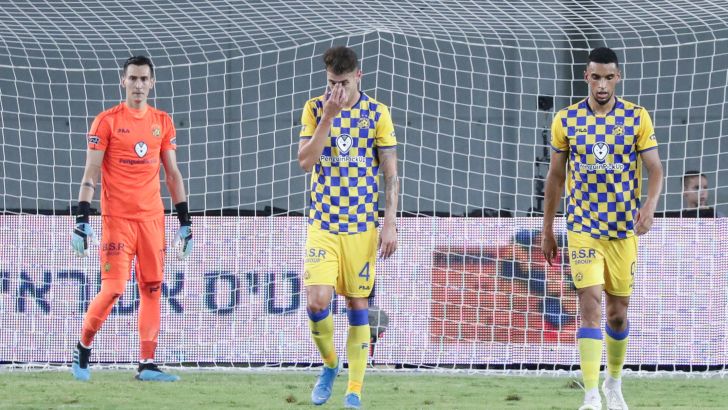 שחקני מכבי תל אביב מאוכזבים