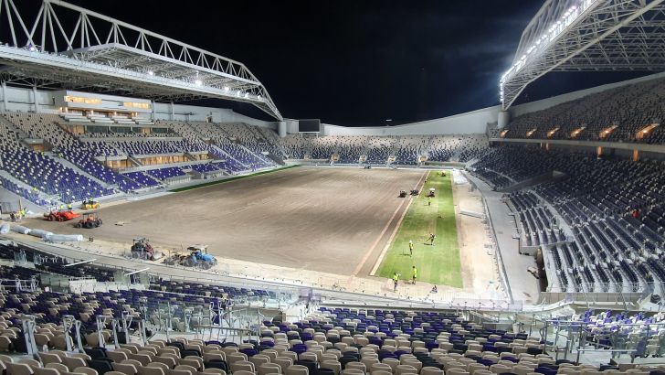 אצטדיון בלומפילד