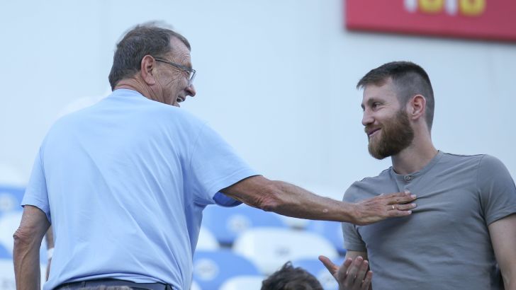 שרן ייני, איזי שרצקי