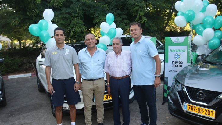 שמעון מזרחי, אלי דריקס