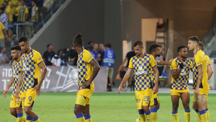 שחקני מכבי תל אביב מאוכזבים