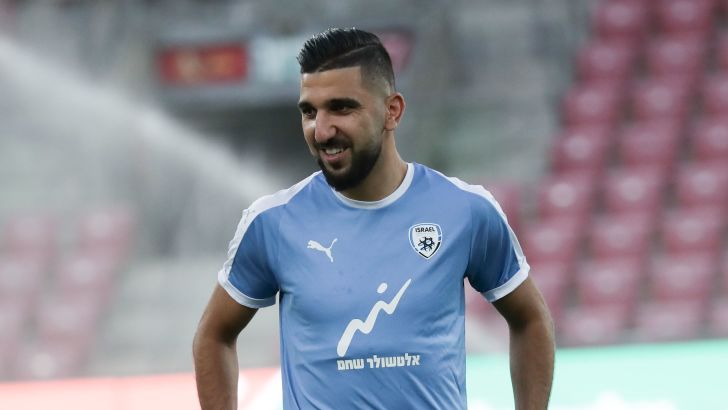 מונאס דאבור