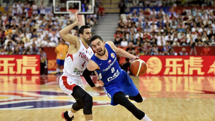 תומאש סטורנסקי