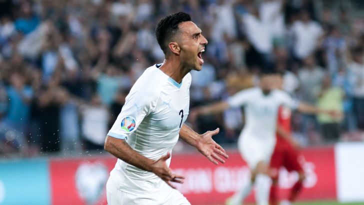 ערן זהבי חוגג