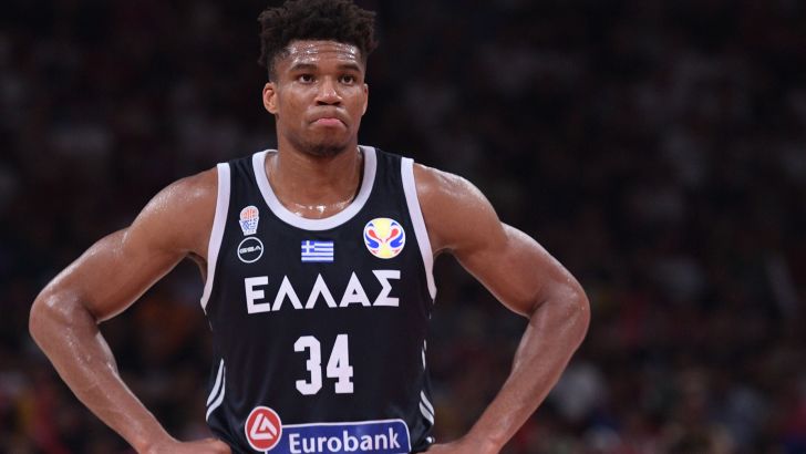 יאניס אנטטוקומפו