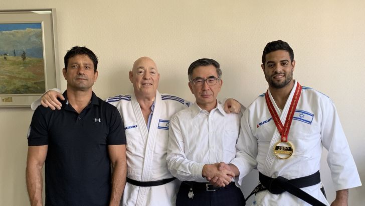 שגיא מוקי, טושיהירו סוזוקי, צבי נטע ,אורן סמדג'ה