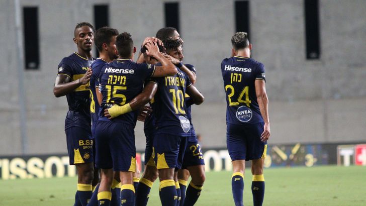 דור מיכה, צ'יקו אופואדו